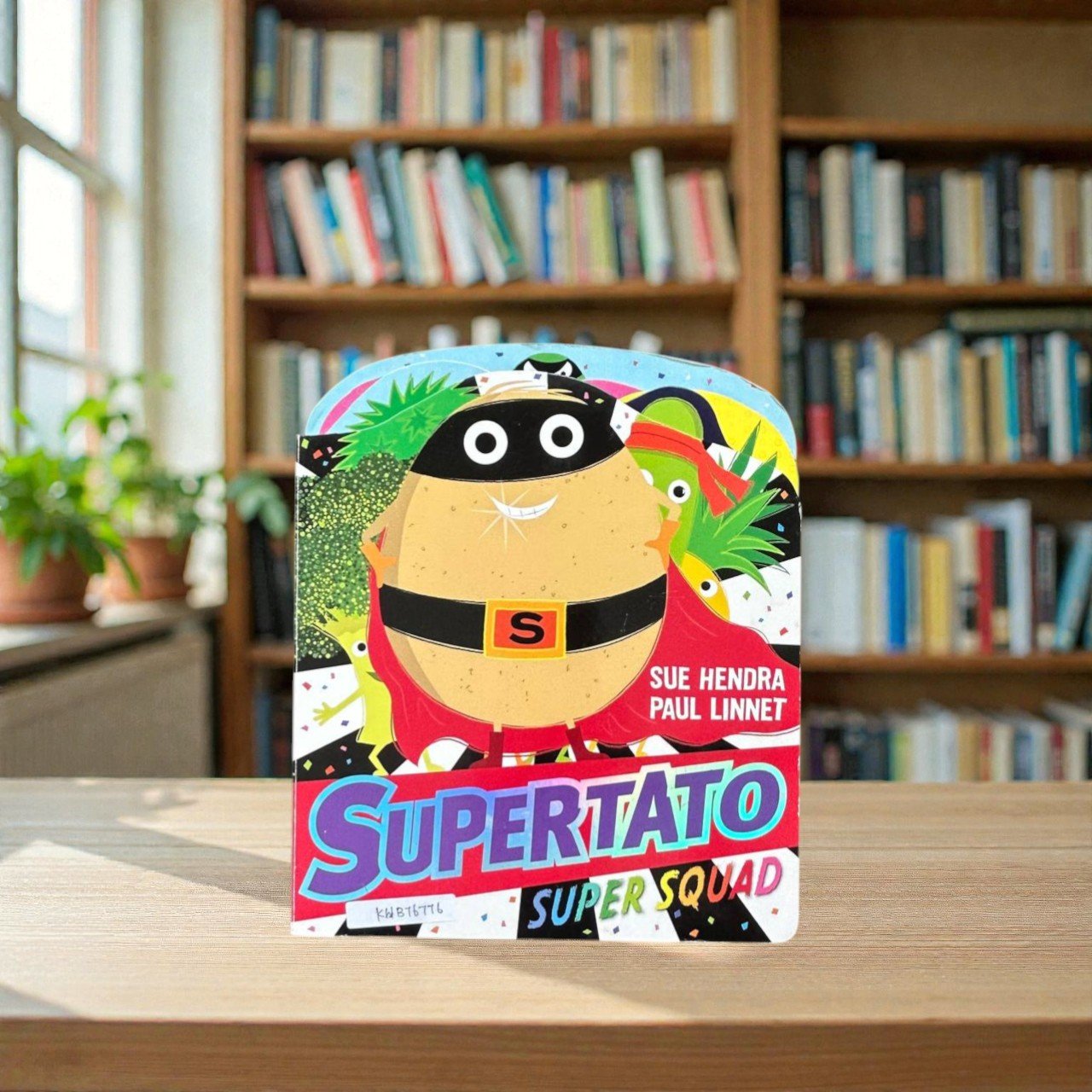 Supertato_Super Squad_Shape Book_Sue Hendra_KWB76776