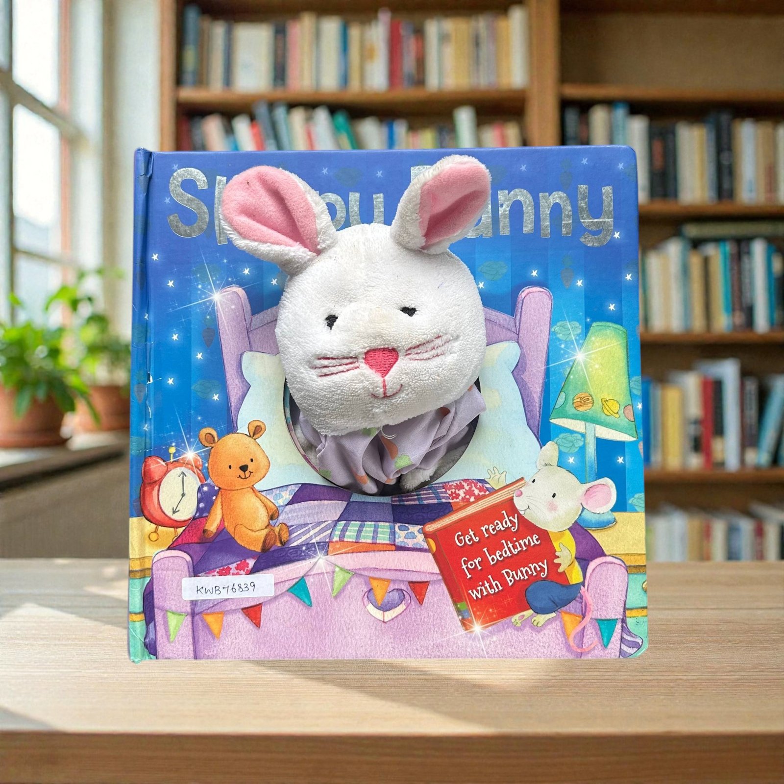 Sleepy Bunny_Puppet Book_Igloobooks_KWB76839