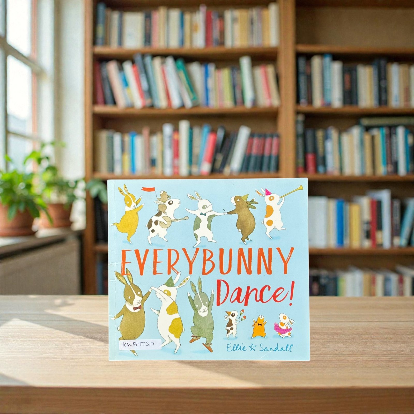 Everybunny Dance_Ellie Sandall_KWB77317