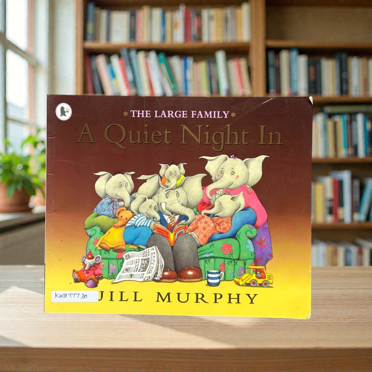 The Large Family_A Quiet Night In_Jill Murphy_KWB77730