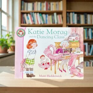 Katie Morag and the Dancing Class_Mairi Hedderwick_KWB77907
