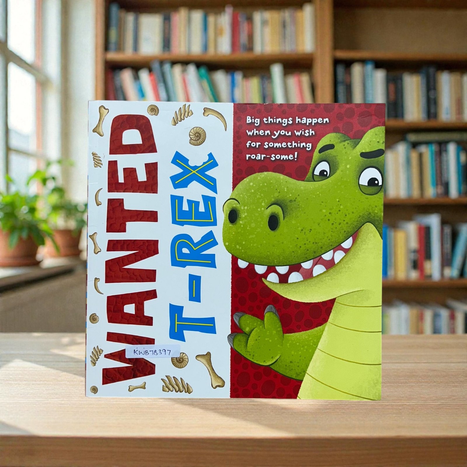 Wanted T-Rex_Stephaine Moss_KWB78397