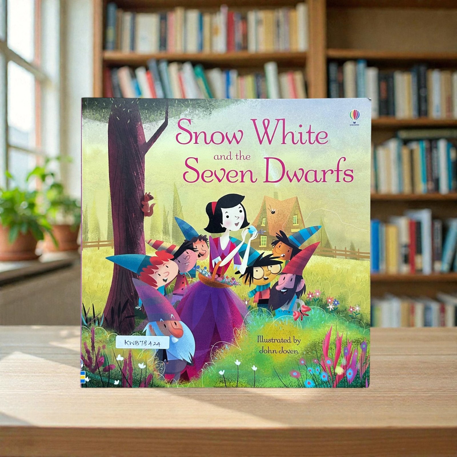 Snow White And The Seven Dwarfs_John Joven_KWB78424