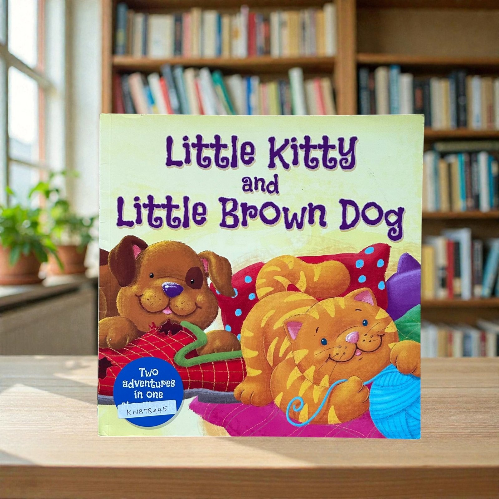 Little Kitty And Little Brown Dog_Top That_KWB78445