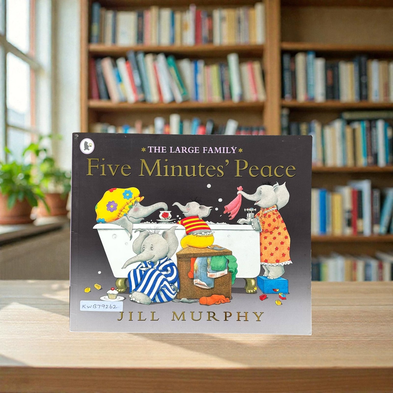 Five Minutes' Peace_Jill Murphy_KWB79262