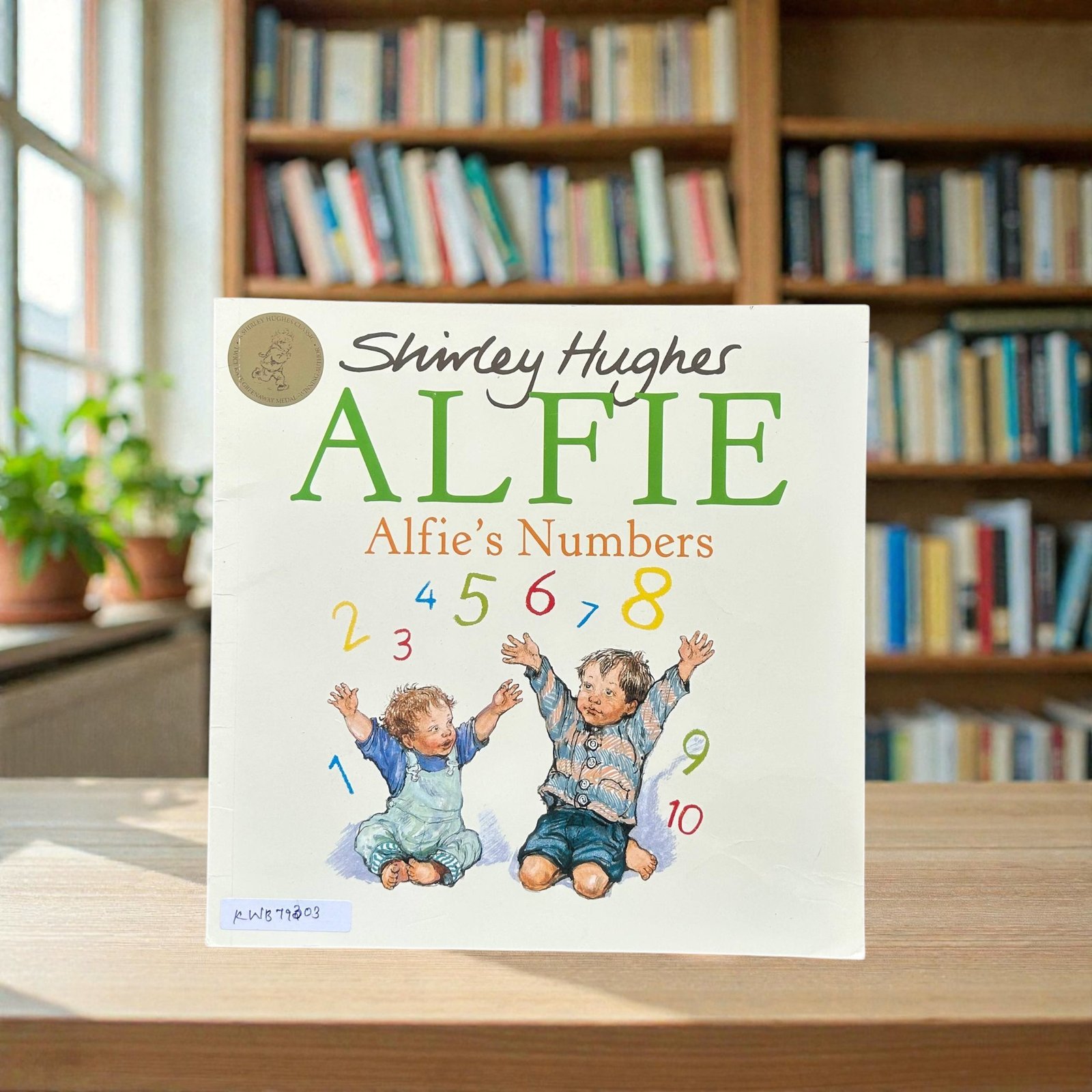 Alfie_Alfie's Numbers_Shirley Hughes_KWB79303