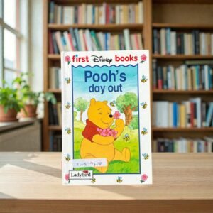 Pocket Friendly_Pooh's Day Out_Disney_KWB79478