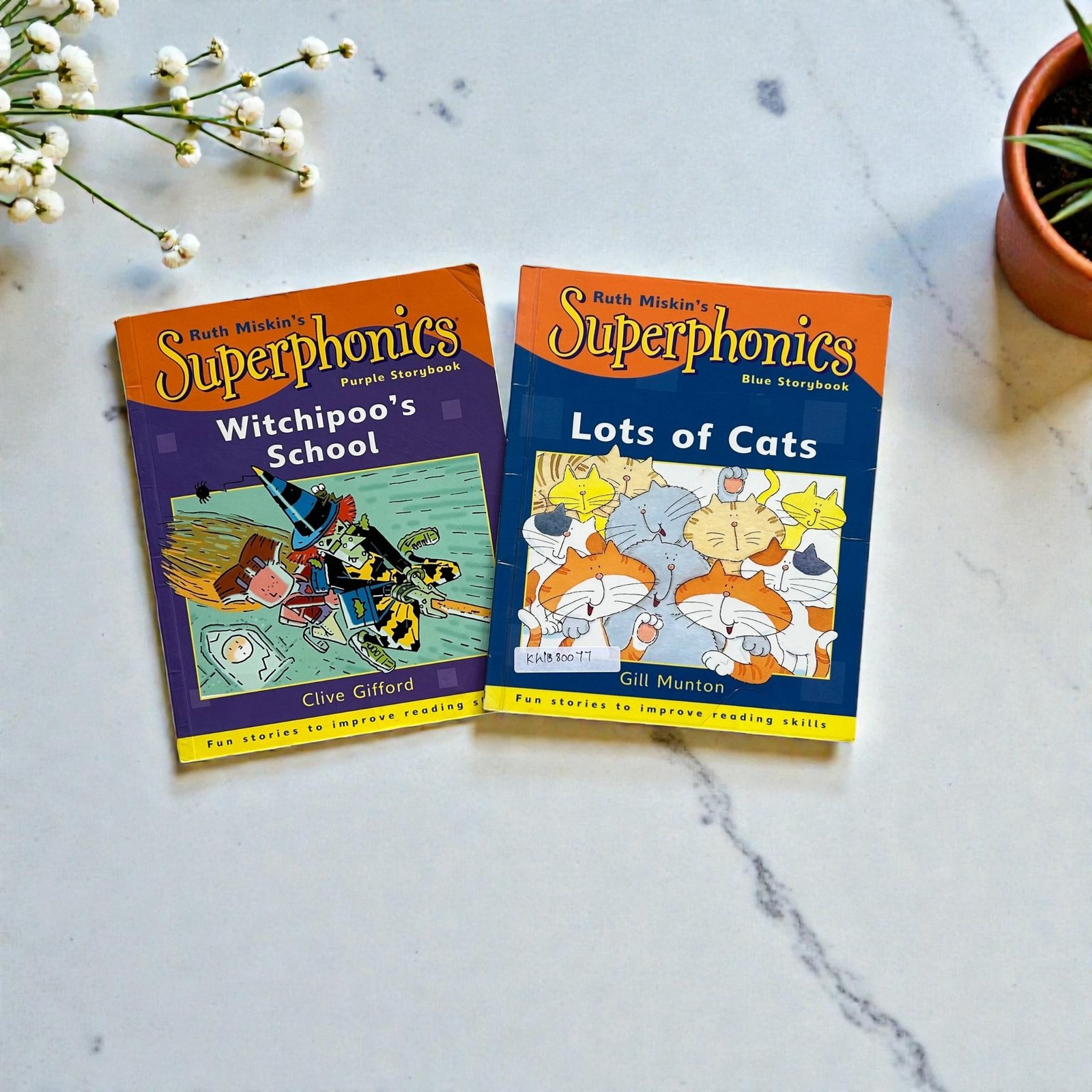 Superphonics_Set Of 2 Books_Hodder_KWB80077