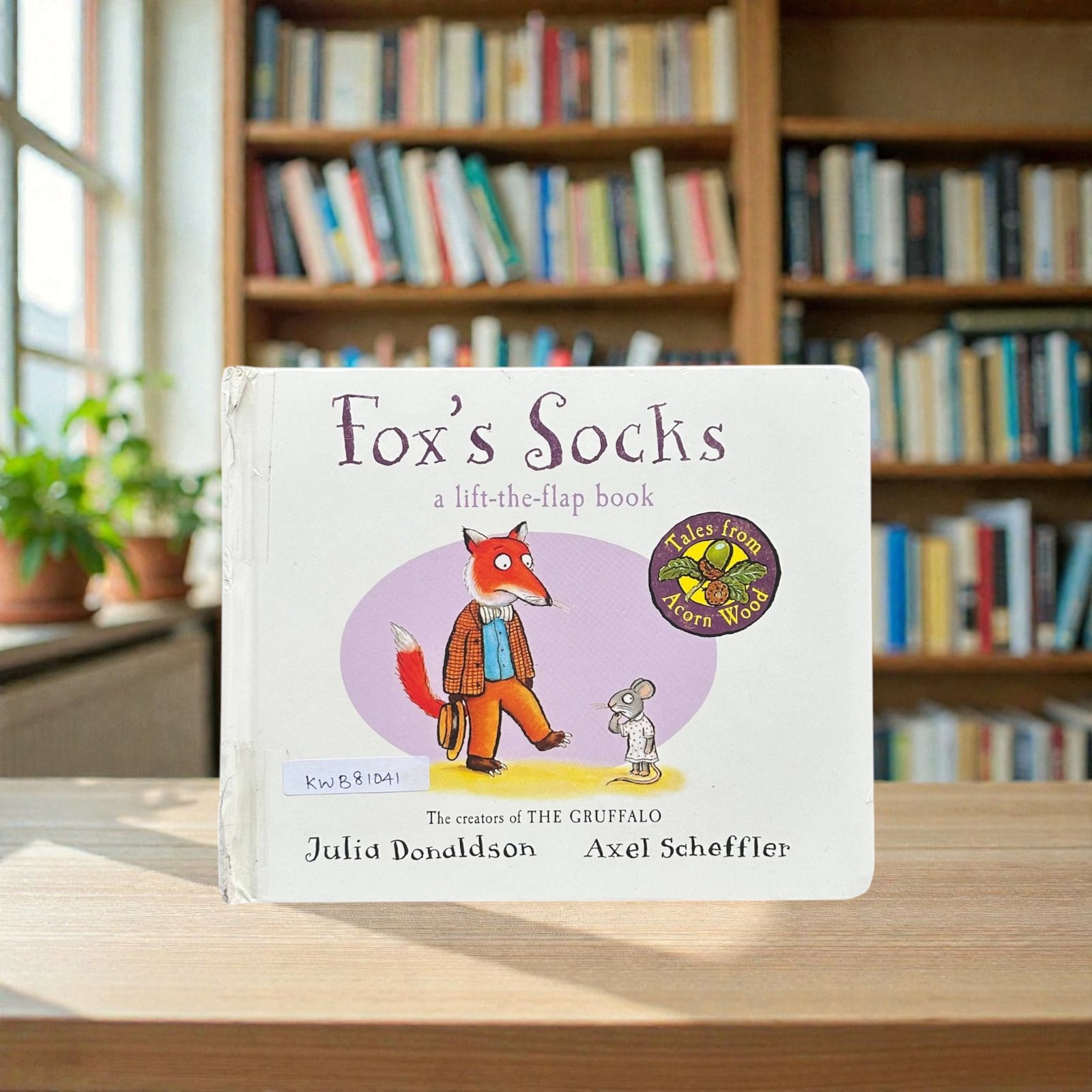 Fox's Socks_Flap Book_Julia Donaldson_KWB81041