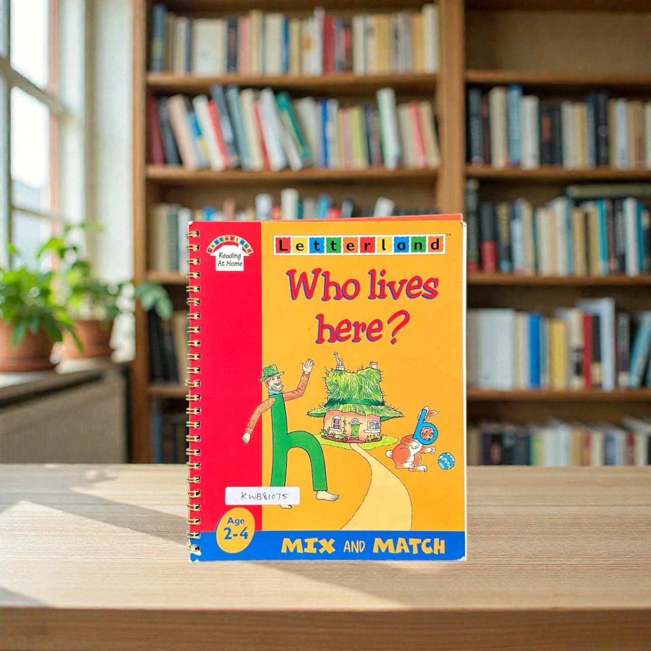 Who Lives Here?_Mix And Match_Collins_KWB81075