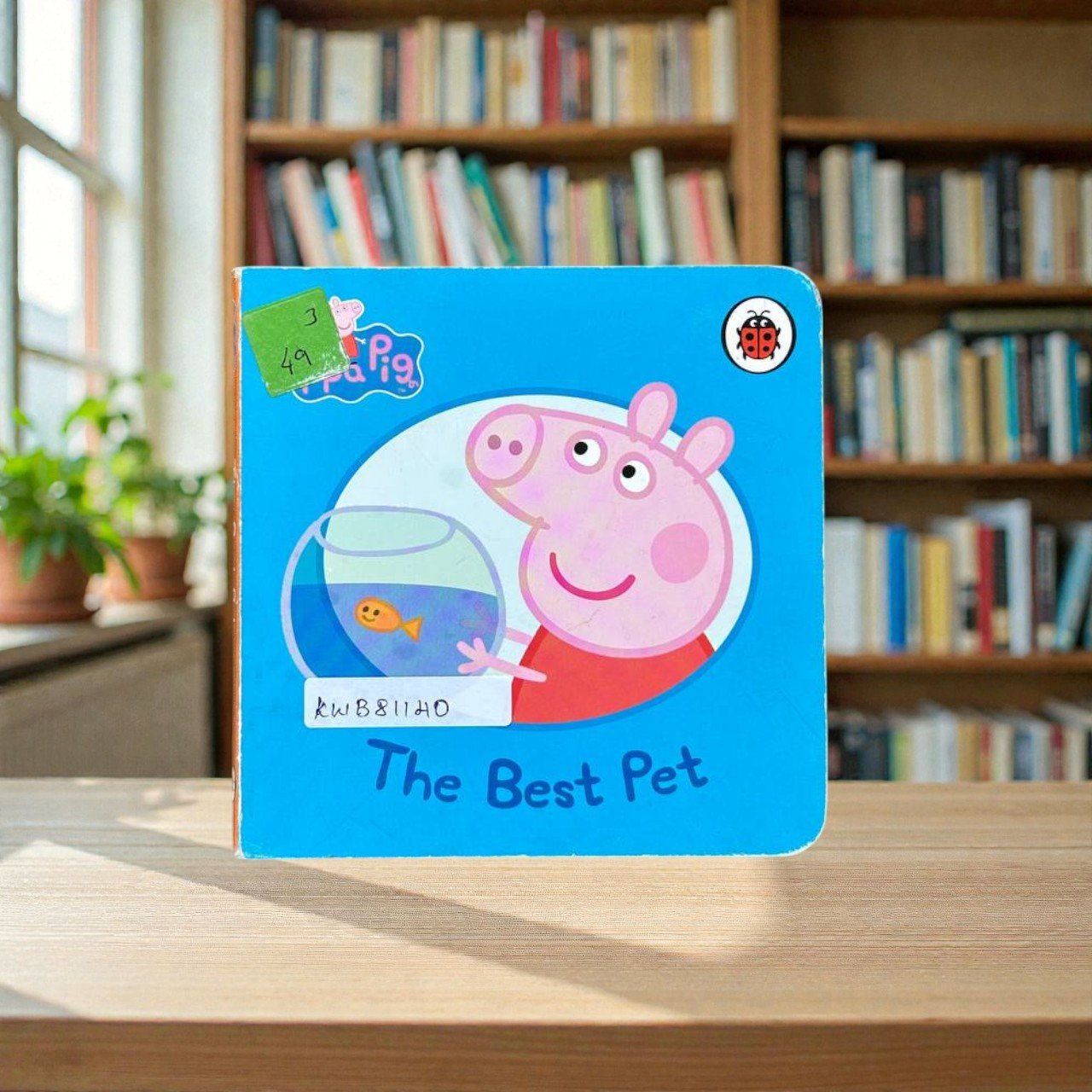 The Best Pet_Peppa Pig_Ladybird_KWB81140