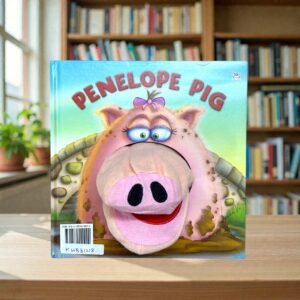 Penelope Pig_Puppet Book_Top That_KWB81218
