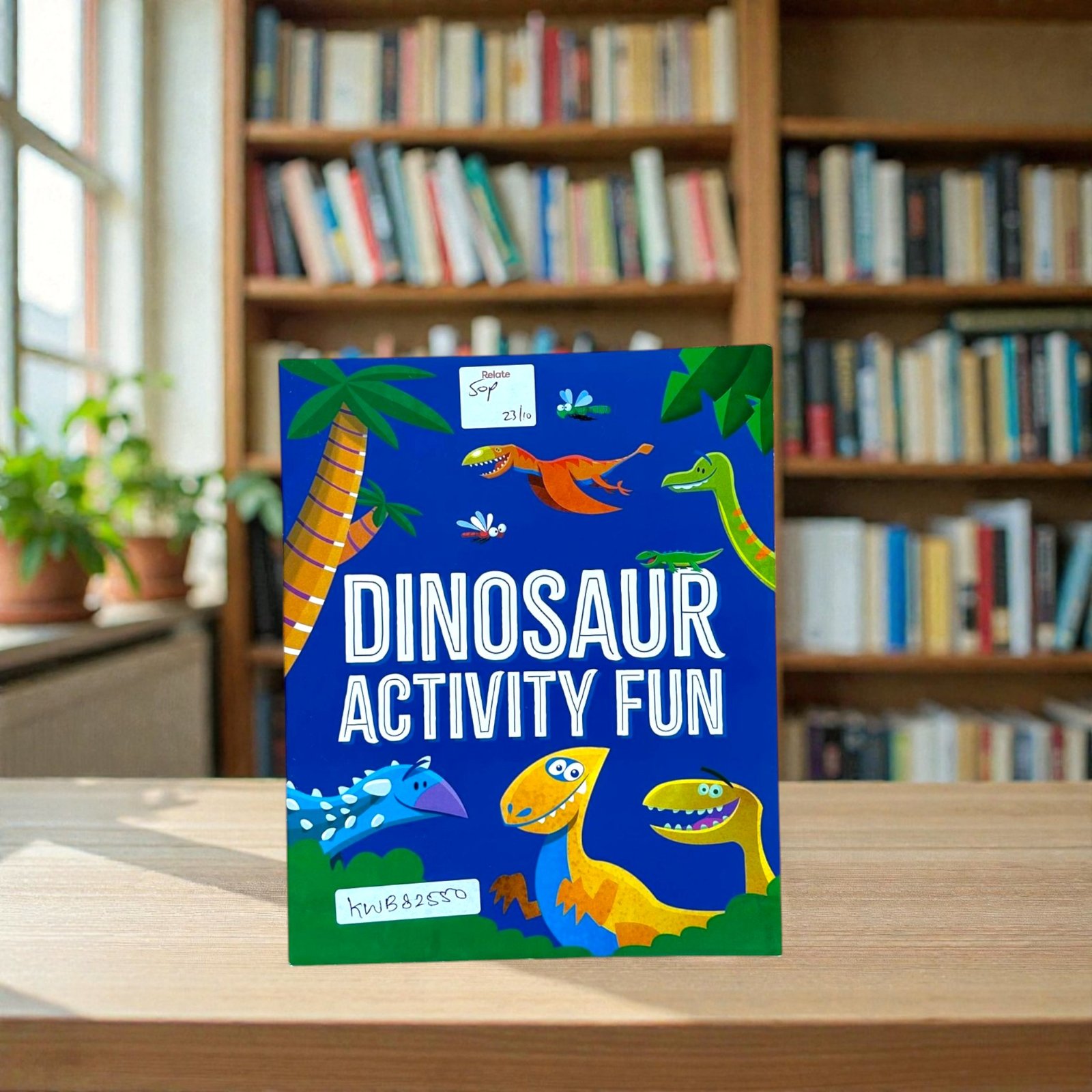 Dinosaur Activity Fun_Igloobooks_KWB82550