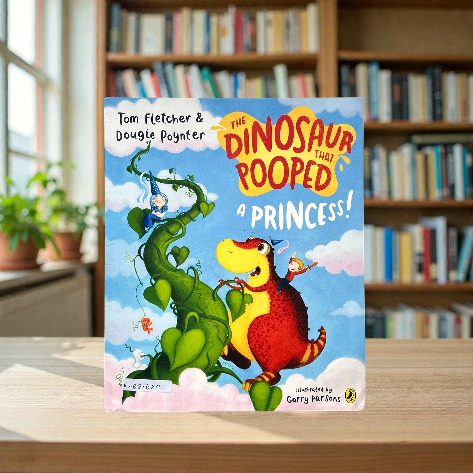 The Dinosaur That Pooped A Princess!_Tom Fletcher_KWB81680