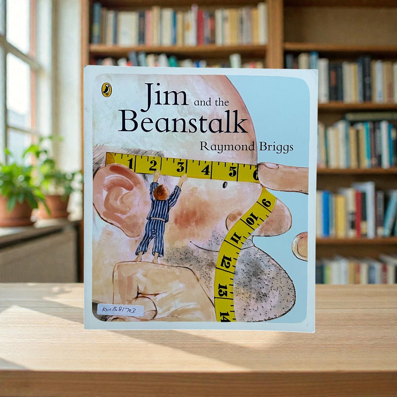 Jim And The Beanstalk_Raymond Briggs_KWB81703