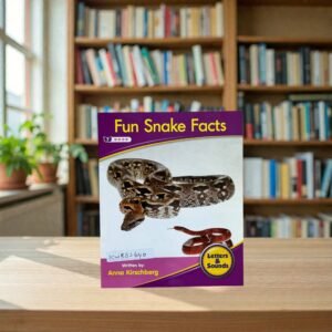 Pocket Friendly_Fun Snake Facts_Anna Kirschberg_KWB82640