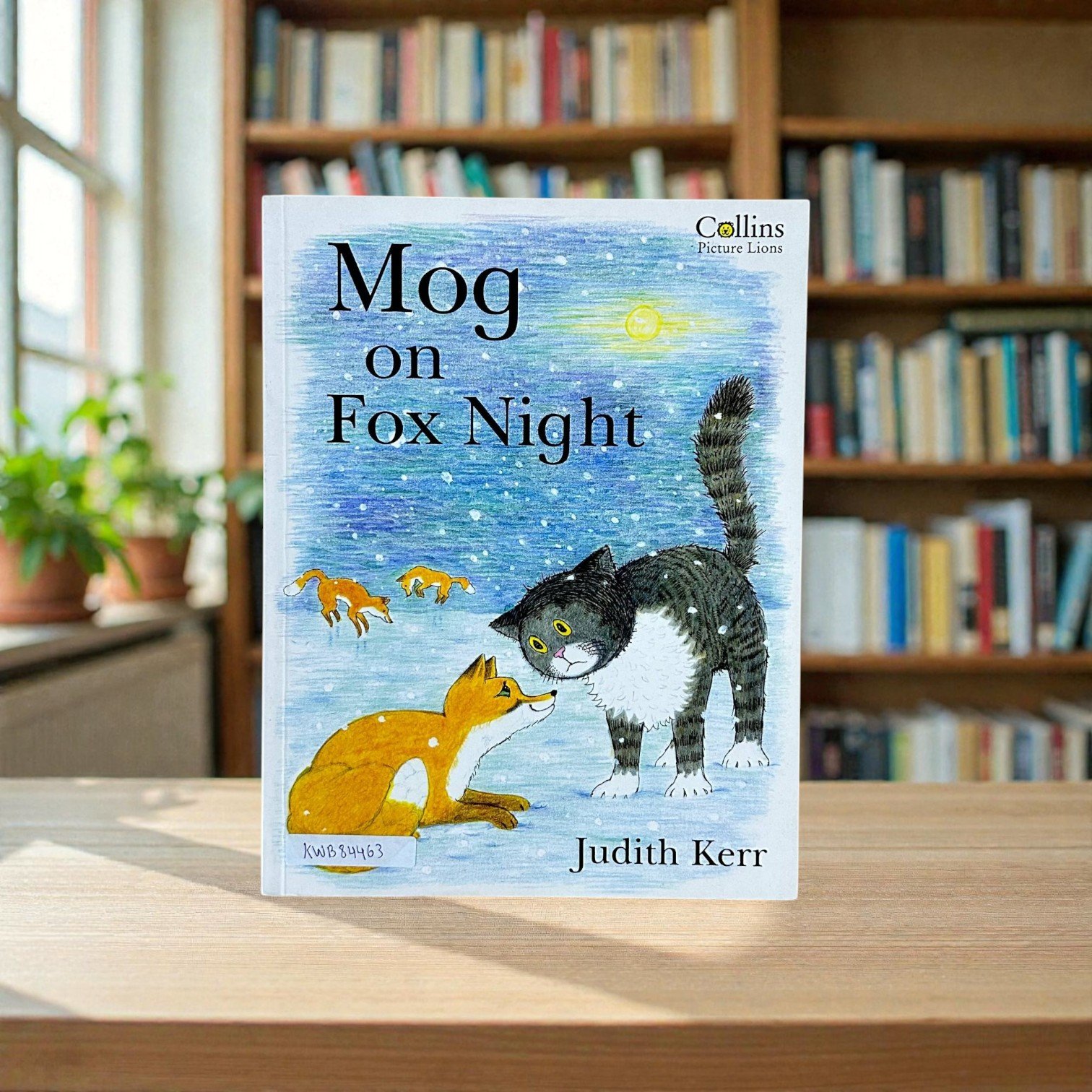 Mog On Fox Night_Judith Kerr_KWB84463