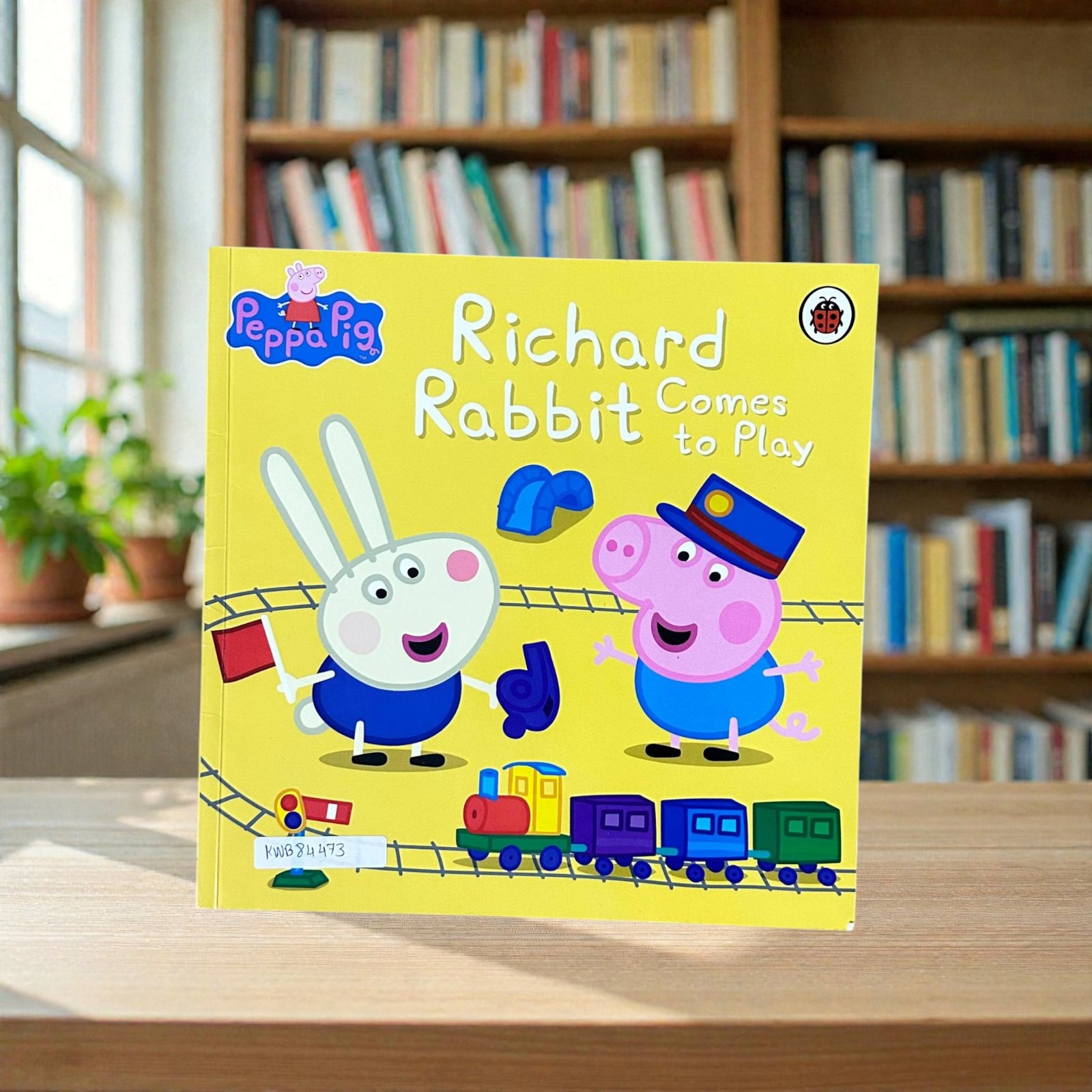 Richard Rabbit Comes To Play_Peppa Pig_Ladybird_KWB84473
