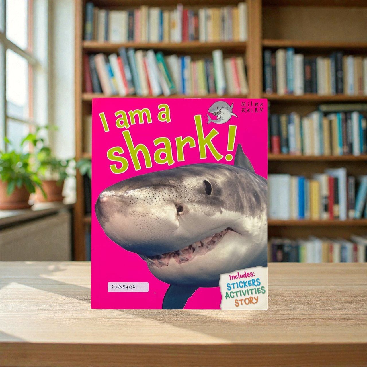 I Am A Shark_With Stickers_Miles Kelly_KWB84961