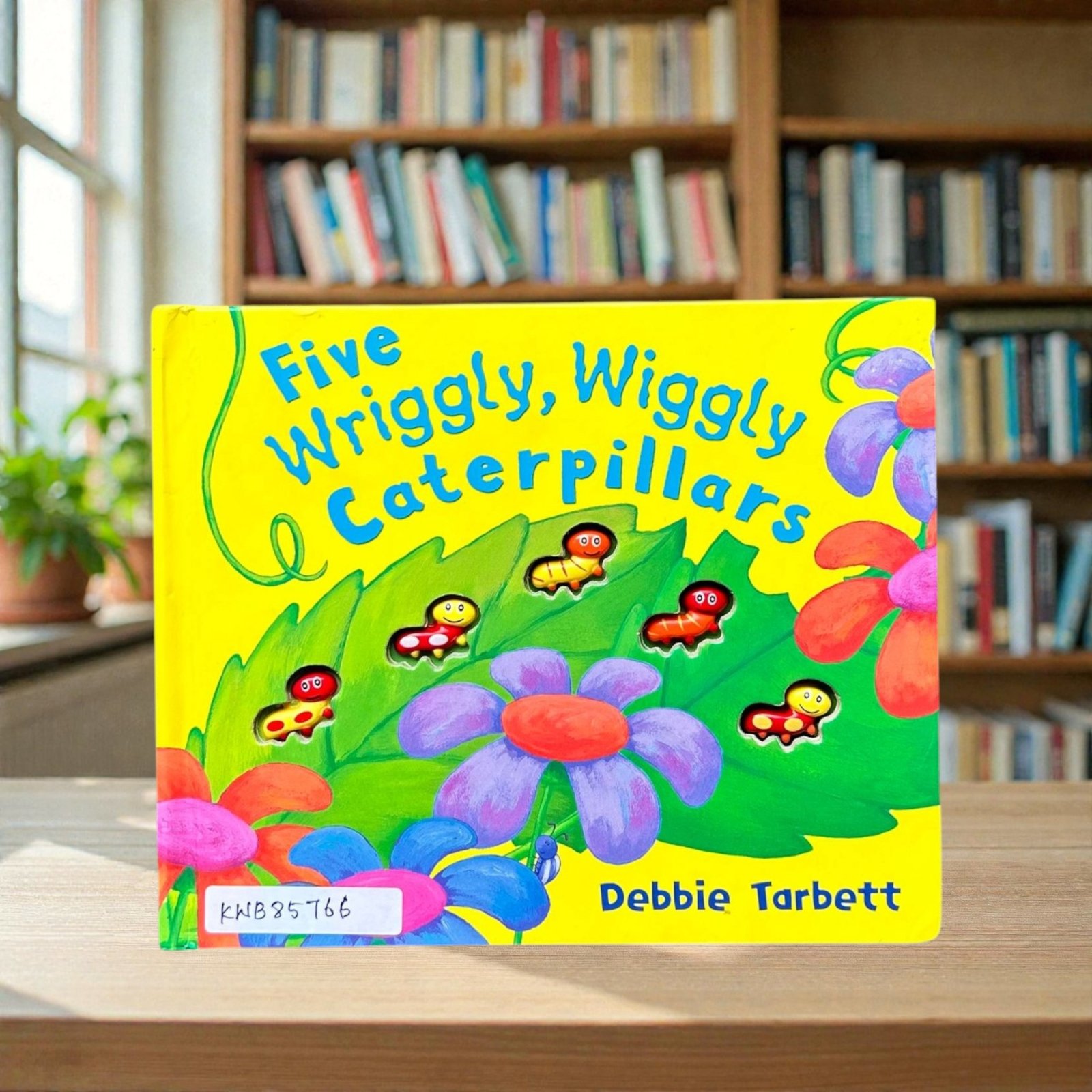 Five Wriggly Wiggly Caterpillars_Die Cast Book_Debbie Tarbett_KWB85766