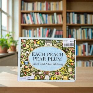 Each Peach Pear Plum_Allan Ahlberg_KWB85929
