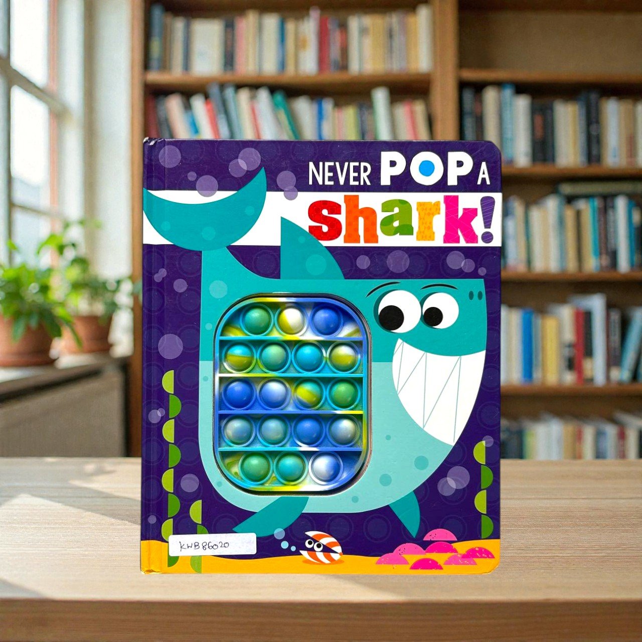 Never Pop A Shark_Make Believe Ideas_KWB86020
