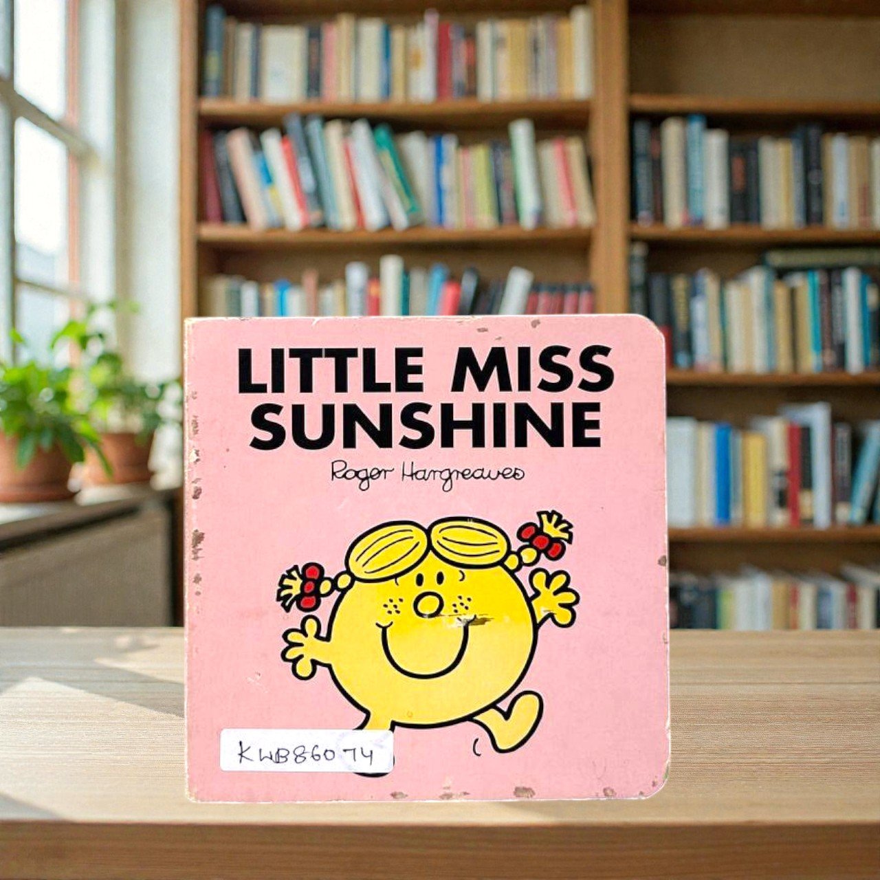 Little Miss Sunshine_Roger Hargreaues_KWB86074