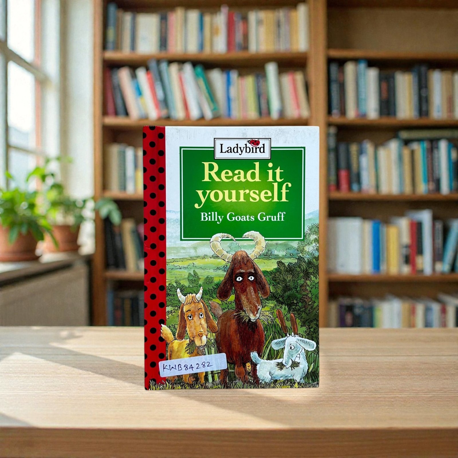 Pocket Friendly_Read It Yourself_Billy Goats Gruff_Ladybird_KWB84282