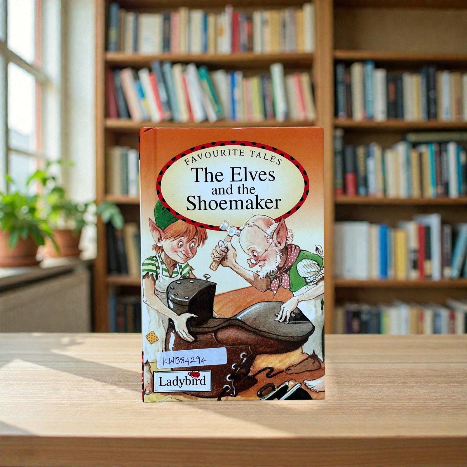 Pocket Friendly_The Elves And The Shoemaker_Ladybird_KWB84294