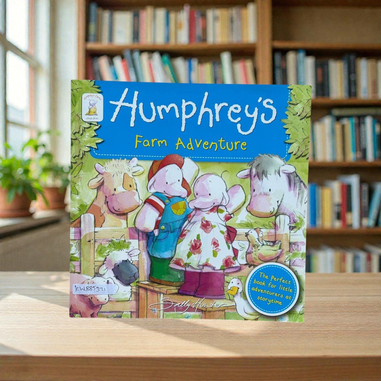 Humphrey's Farm Adventure_Sally Hunter_KWB85371