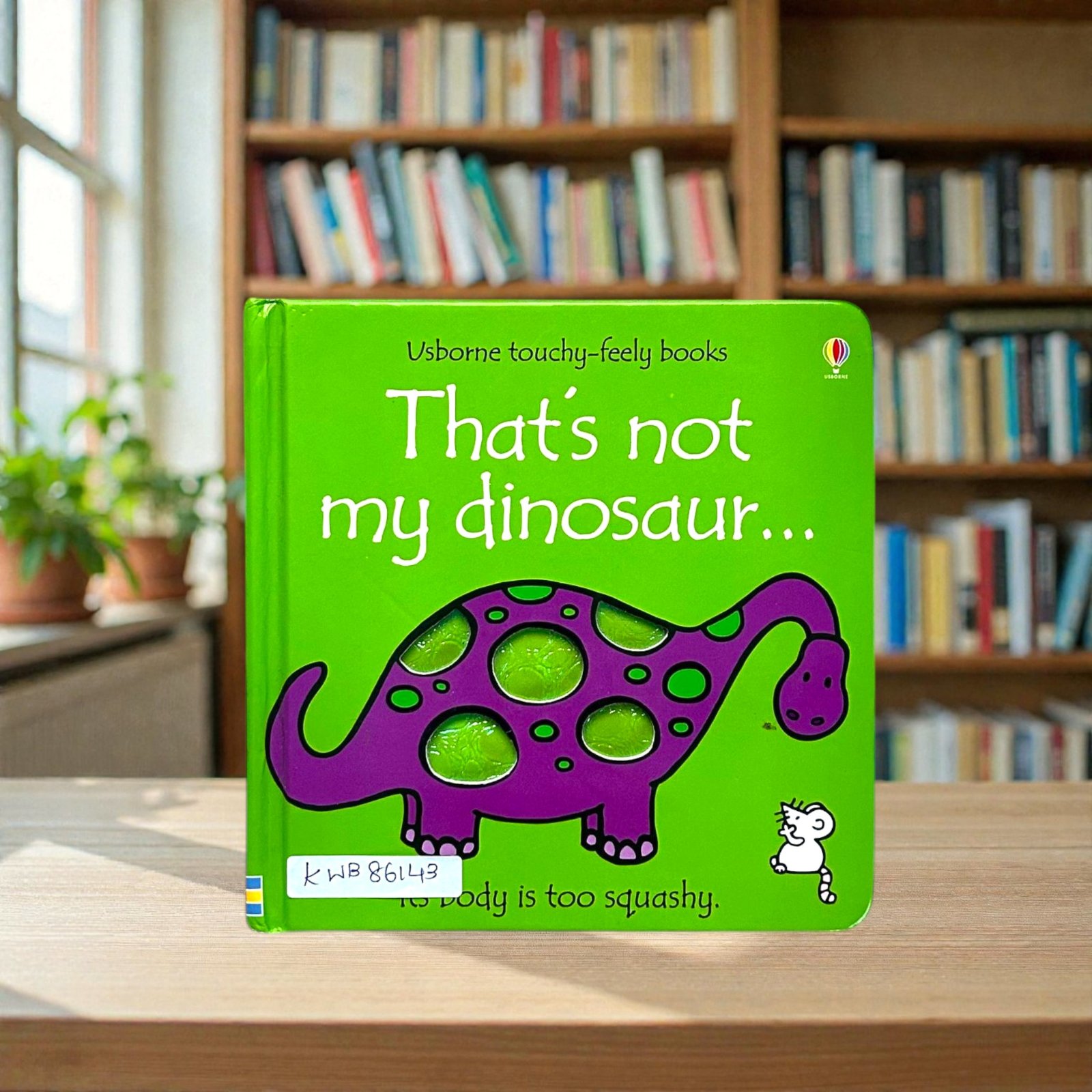 That's Not My Dinosaur_Touch And Feel Book_Usborne_KWB86143