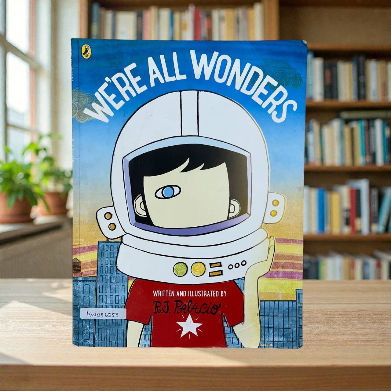 We're All Wonders_R.J. Palacio_KWB86558