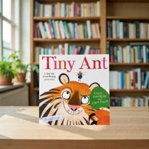 Pocket Friendly_Tiny Ant_Clarie Freedman_KWB87271