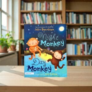 Night Monkey Day Monkey_Julia Donaldson_KWB87732