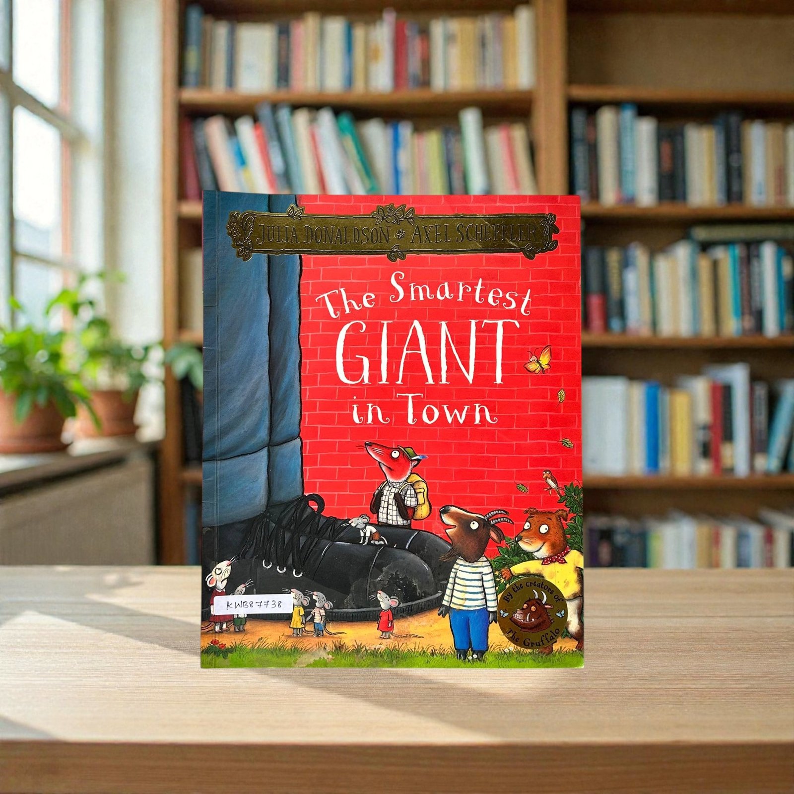 The Smartest Giant In Town_Julia Donaldson_KWB87738